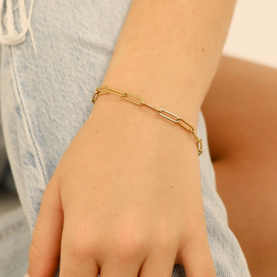 18K Gold Plated Paper Clip Bracelet