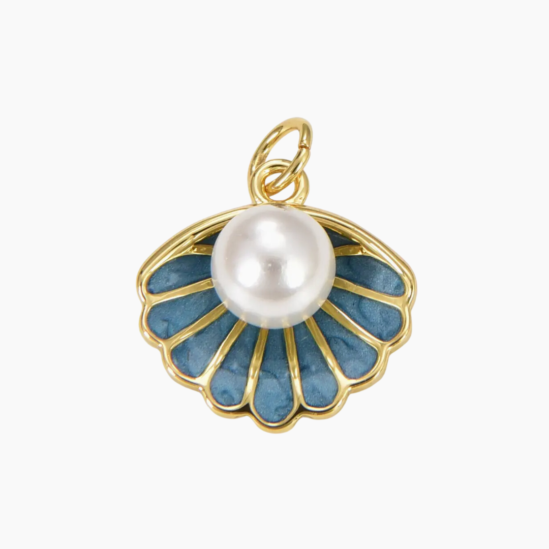 Vintage Clam Shell Pearl Charm