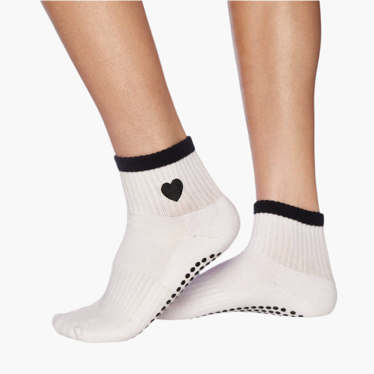 Black Heart Grip Socks