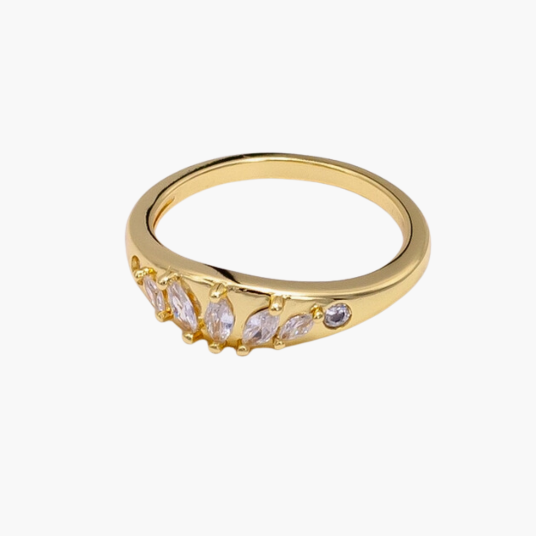 14K Marquise Lined Ring