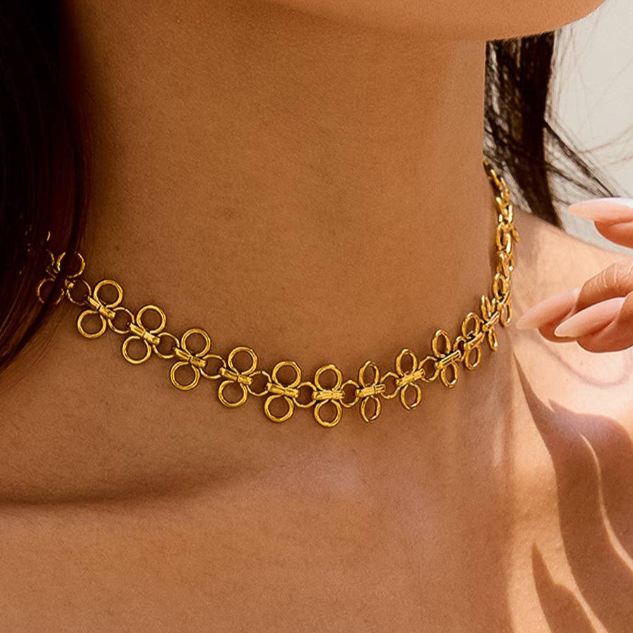 Ritza 18K Gold Non-Tarnish Patterned Choker