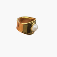 18K Gold Plated Pearl Inlaid Ring