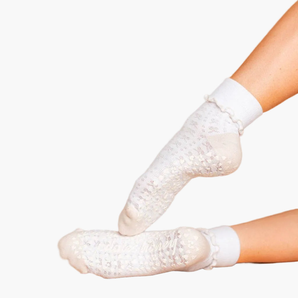 Bow Dream Textured Foldover Ruffle Crew Grip Socks