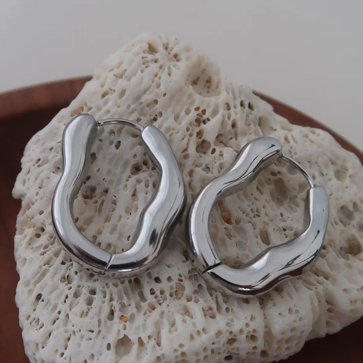 Darcy Oval Hoop Earring