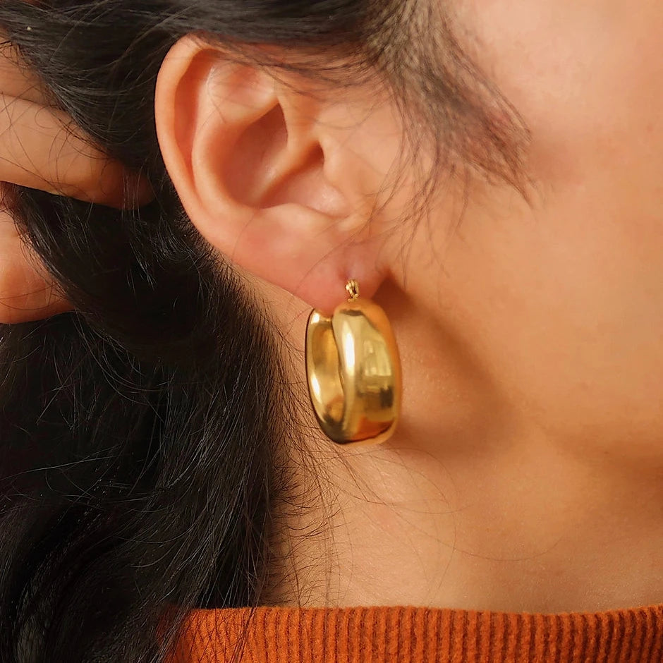 Hunter 18K Gold Plated Classic U Hoop Earring