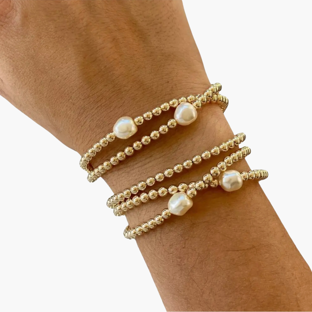 18K Gold Plated Stretch Pearl Bracelet