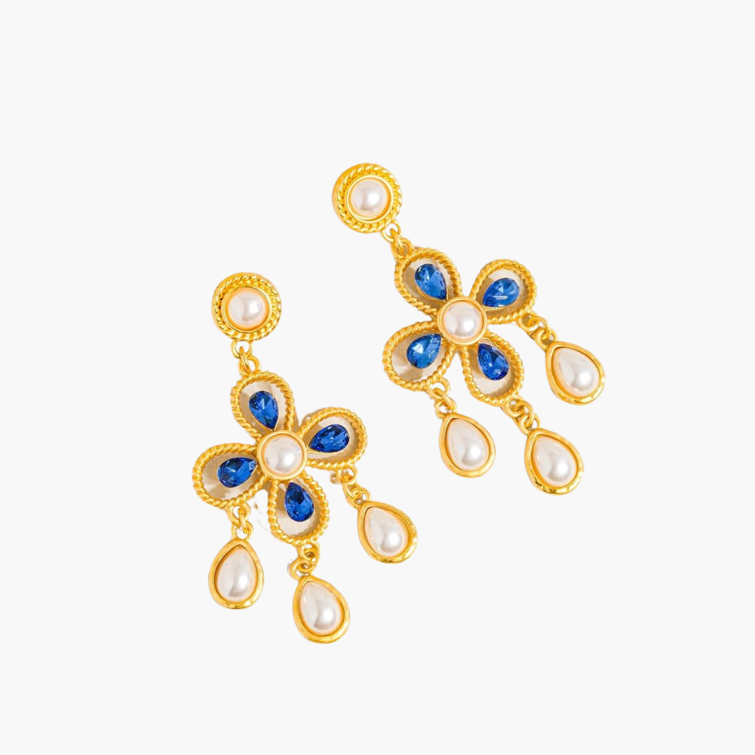 Malani 18K Gold Vintage Flower Dangle Earring