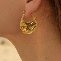 Jinni 18K Gold Non-Tarnish Classic Hoop Earring